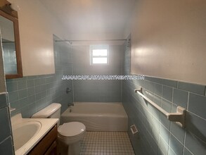 22 Bynner St, Unit 3 in Boston, MA - Building Photo - Building Photo
