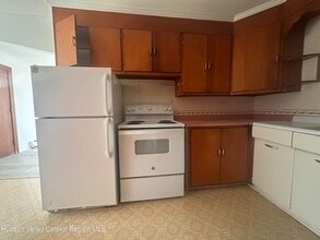 6140 NY-9G in Hudson, NY - Building Photo - Building Photo