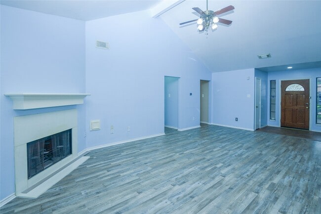 property at 17902 Autumn Hills Dr