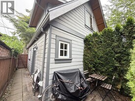 3311 W 12th Ave in Vancouver, BC - Building Photo