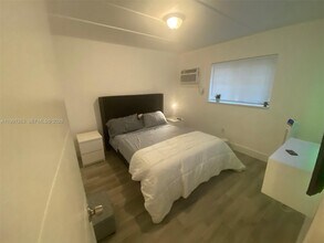 734 NW 80th St in Miami, FL - Building Photo - Building Photo