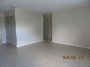 138 Las Brisas Way in Kissimmee, FL - Building Photo - Building Photo