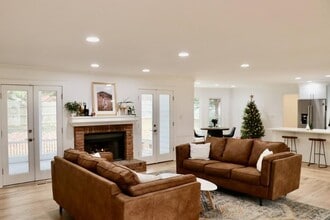 1951 Wellington Ln in Marietta, GA - Building Photo - Building Photo