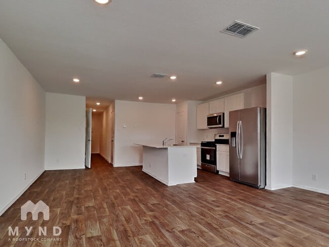 5714 Agate Cir in San Antonio, TX - Building Photo - Building Photo