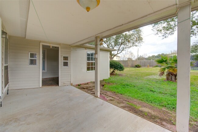 property at 14802 Newton Falls Ln