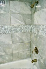 505 St Joseph St in Windsor, ON - Foto de edificio - Building Photo