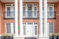 Abingdon Row Condominium in Alexandria, VA - Foto de edificio - Building Photo