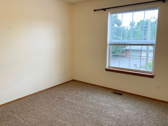 property at 127 Cohosset Dr