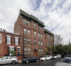 900-916 E Moyamensing Ave in Philadelphia, PA - Building Photo - Building Photo