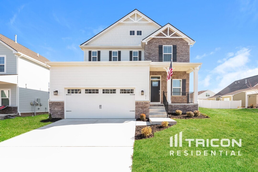 833 Dean Dr in Mount Juliet, TN - Building Photo
