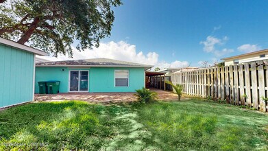 234 Johnson Ave in Cape Canaveral, FL - Building Photo - Building Photo