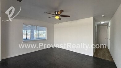 11889 Jacaranda Ave in Hesperia, CA - Building Photo - Building Photo