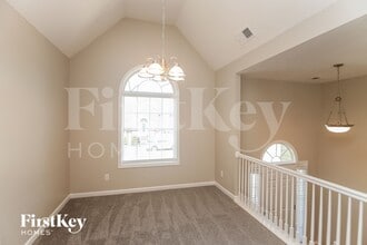 136 Four Oaks Dr in Powder Springs, GA - Foto de edificio - Building Photo