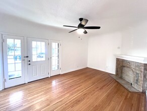 4626 6th Ave in Los Angeles, CA - Building Photo - Building Photo