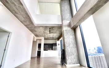 1319 S Wabash Ave in Chicago, IL - Foto de edificio - Building Photo