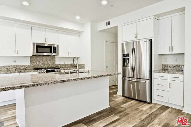 property at 39 Prominence