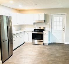 400 Willowood St in Sylacauga, AL - Building Photo - Building Photo
