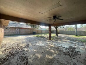 16602 Morel Ave in Baton Rouge, LA - Foto de edificio - Building Photo