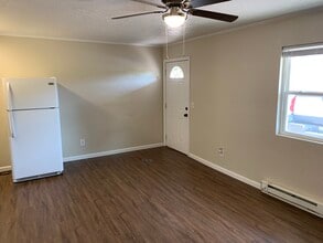 610 Watauga Rd, Unit 1 in Cookeville, TN - Foto de edificio - Building Photo