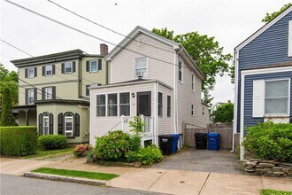 18 Almy St in Newport, RI - Building Photo - Building Photo