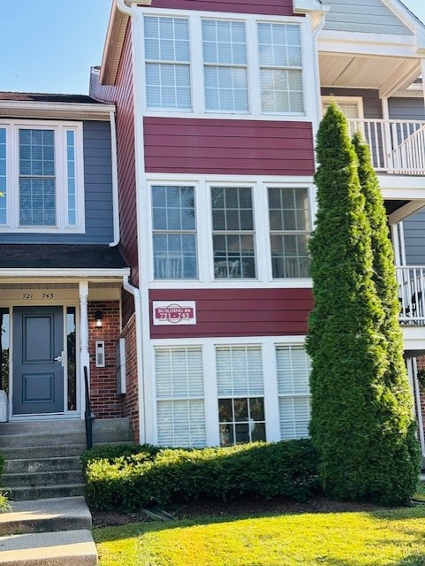 property at 743 Deering Rd