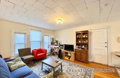 50 Brainerd Rd, Unit 3 in Boston, MA - Building Photo - Building Photo