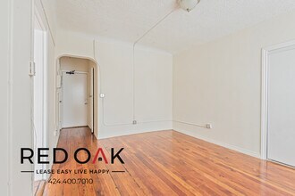 832 S Oxford Ave in Los Angeles, CA - Building Photo - Building Photo