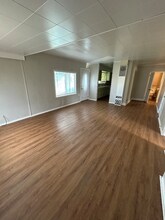 5024 SE Jetty Ave in Lincoln City, OR - Building Photo - Building Photo