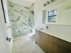 4106 N Thatcher Ave in Tampa, FL - Building Photo - Building Photo