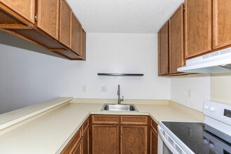 350 Aoloa St in Kailua, HI - Building Photo - Building Photo