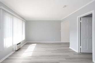 Chanteclair Apartments in Downey, CA - Foto de edificio - Interior Photo