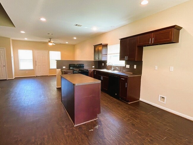 property at 8526 Homewood Ln