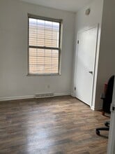 609 Main St, Unit 607 A in Bentleyville, PA - Foto de edificio - Building Photo