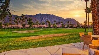55105 Oak-Hill in La Quinta, CA - Building Photo