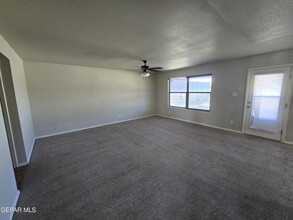 12513 Paseo Rosannie Ave in El Paso, TX - Building Photo - Building Photo