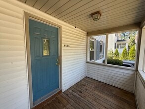 4068 Hill St in Palmer, MA - Building Photo - Building Photo