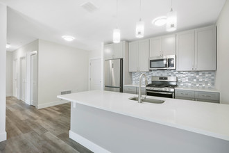 39 Cornelison in Jersey City, NJ - Building Photo - Building Photo