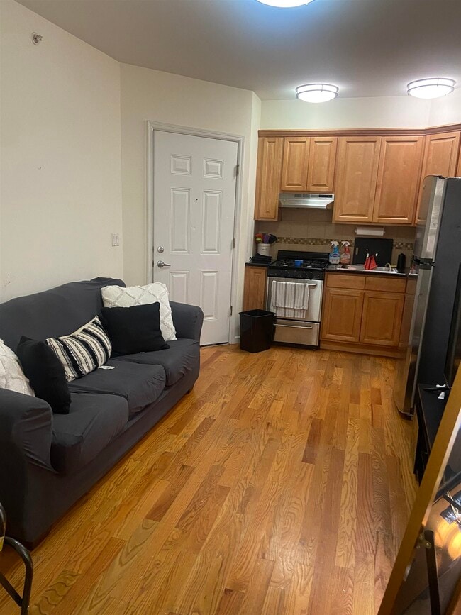 property at 5512 Madison St