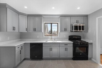 88 Horton St in Stamford, CT - Building Photo - Building Photo