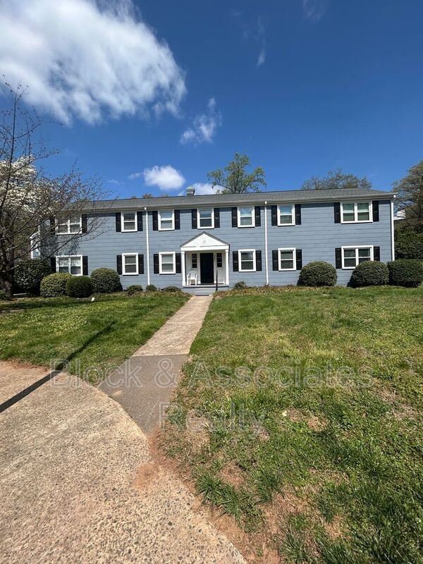 property at 2509 Miller Park Cir