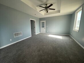 412 N 6th Ave in Marshalltown, IA - Building Photo - Building Photo