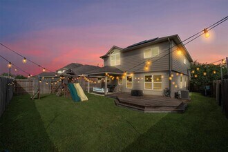 10902 Barker View Dr in Cypress, TX - Building Photo - Building Photo