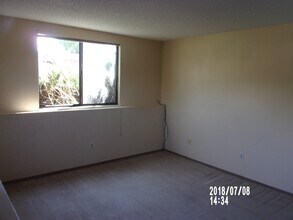 555 W Berry Ave in Littleton, CO - Building Photo - Building Photo