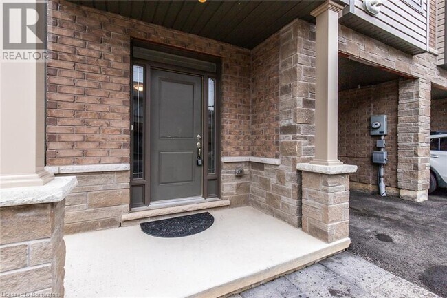 27 Rachel Dr in Hamilton, ON - Building Photo - Building Photo