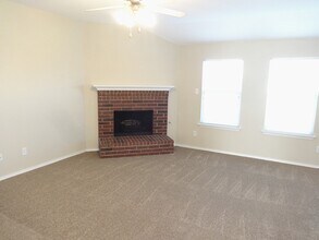 2101 Harvester Dr in Rockwall, TX - Building Photo - Building Photo