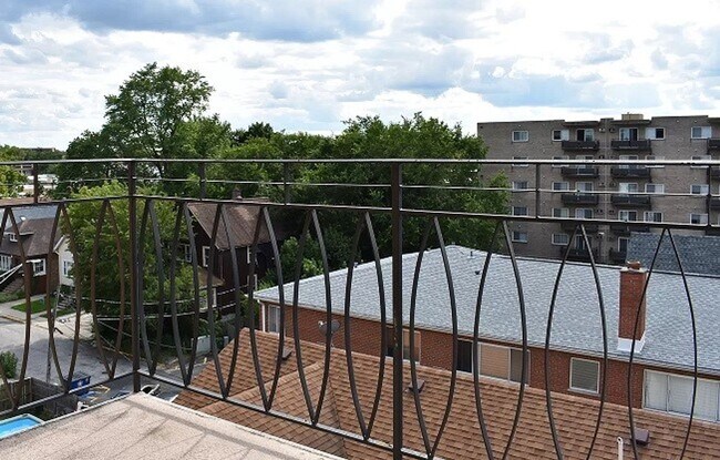 7432 Washington St in Forest Park, IL - Building Photo - Building Photo