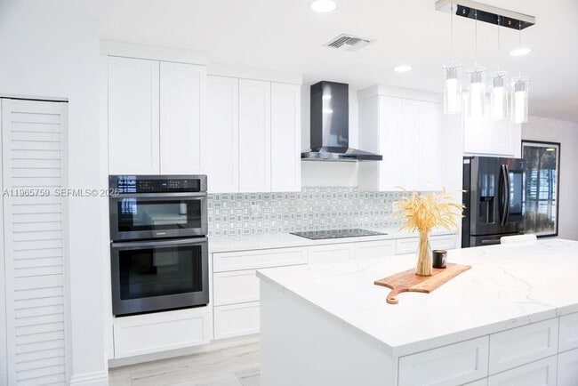 2948 Hidden Harbour Ct in Fort Lauderdale, FL - Building Photo - Building Photo