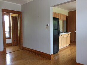 774 Capitol Heights, Unit 2 in St. Paul, MN - Building Photo - Building Photo