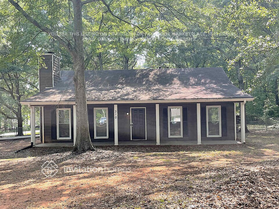 310 Cowan Rd in Covington, GA - Building Photo