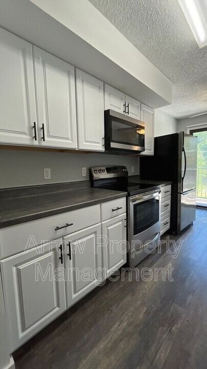 3405 Holdrege St in Lincoln, NE - Building Photo